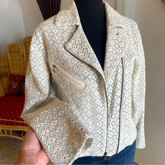 DOLAN Anthropologie Ivory Blue Eyelet Ross MOTO Cotton Jacket! Excellent. Medium - Picture 2 of 15